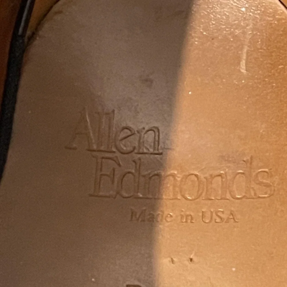 Allen Edmonds Byron Shoes Mens Size 10 B Black Leather Cap Toe Dress Oxford USA